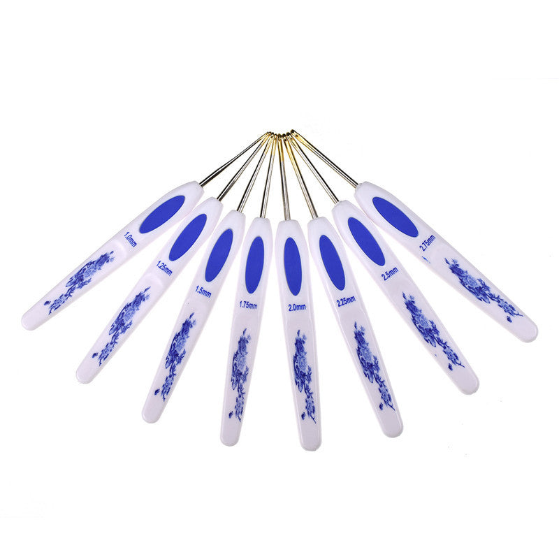Blue And White Porcelain Style Crochet Set